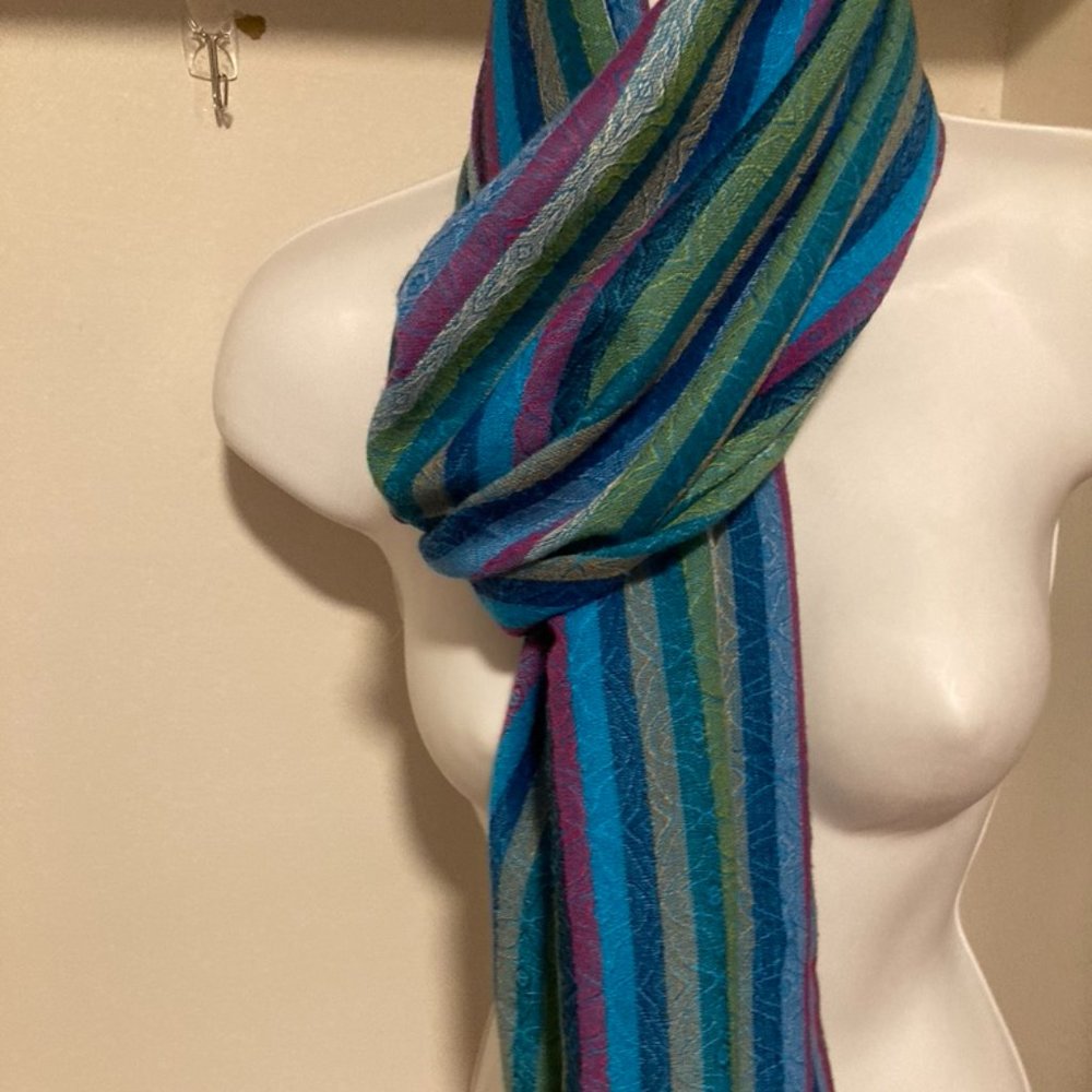 A Viscose Oxford Scarf